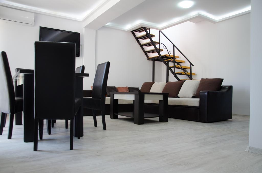 Stefy & Marie Apartment Constanta Ngoại thất bức ảnh