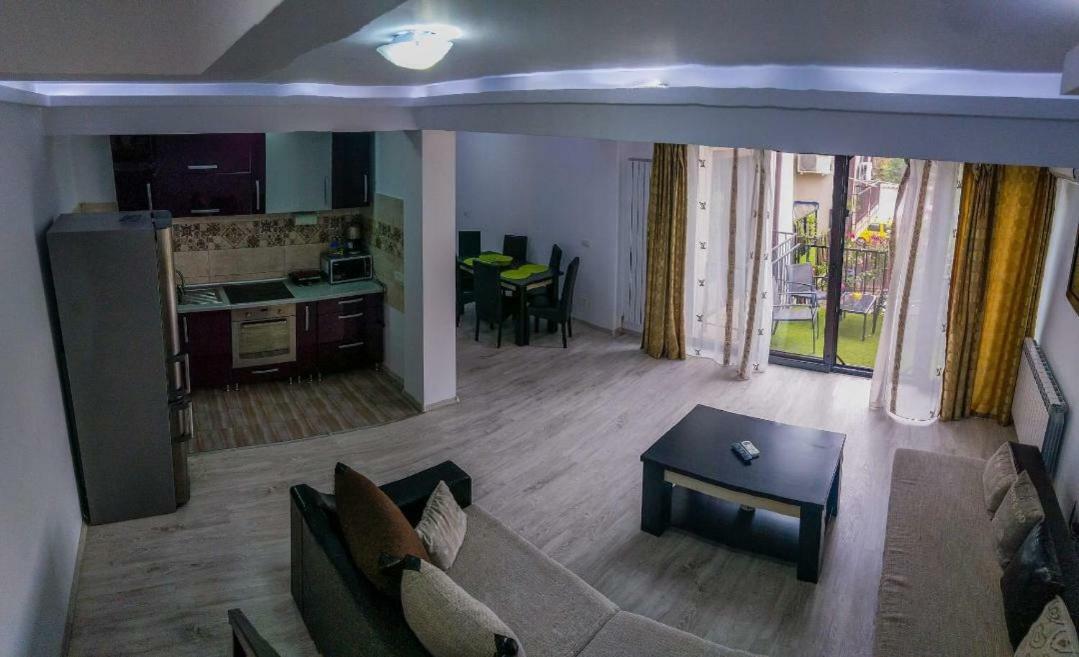Stefy & Marie Apartment Constanta Ngoại thất bức ảnh